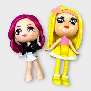 Spin‎ Masters Little Charmers Lot of 2 Mini Fashion Dolls - Pink & Yellow Hair